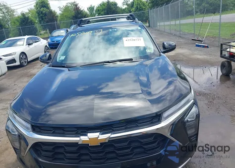 2025 Chevrolet Trax Fwd Lt из США, поврежденный, VIN KL77LHEP4SC049470